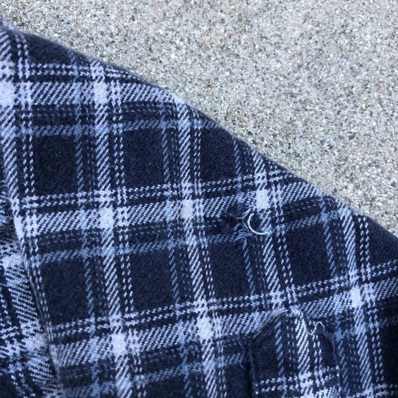 Vintage CARHARTT Button Up Flannel Shirt MEDIUM Men's Plaid Blue Long Sleeve - Picture 11 of 11
